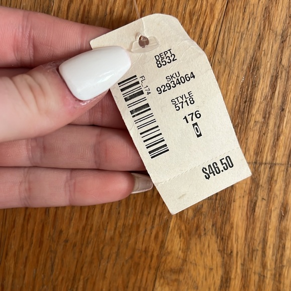 NWT aero Jean shorts - Picture 4 of 4